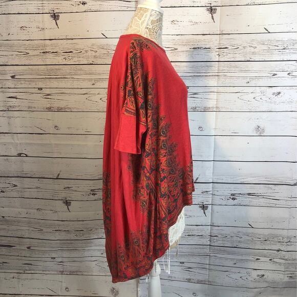 Free People pick me up tee oversized Asymmetrical top red size medium - Picture 9 of 11